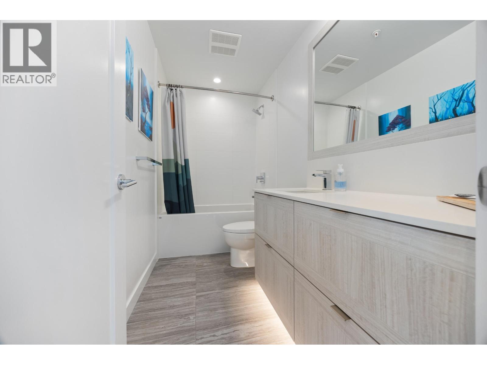 Th307 2351 Beta Avenue, Burnaby, British Columbia