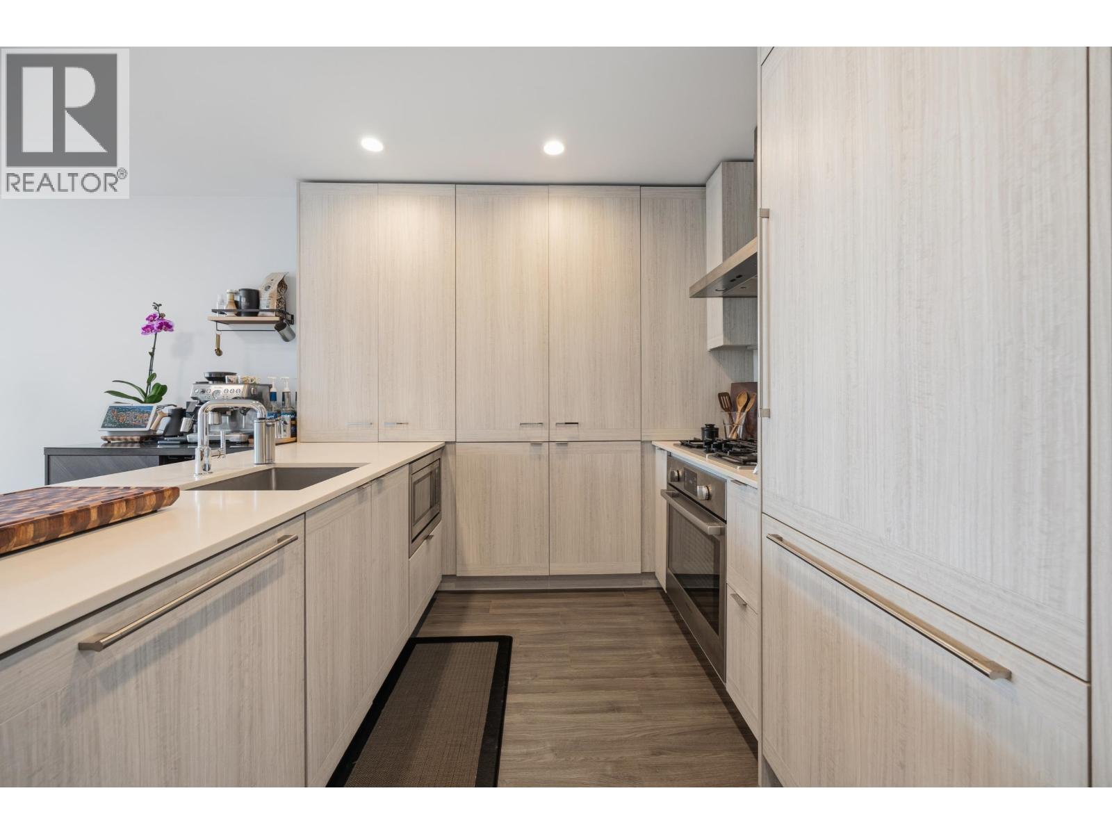 Th307 2351 Beta Avenue, Burnaby, British Columbia