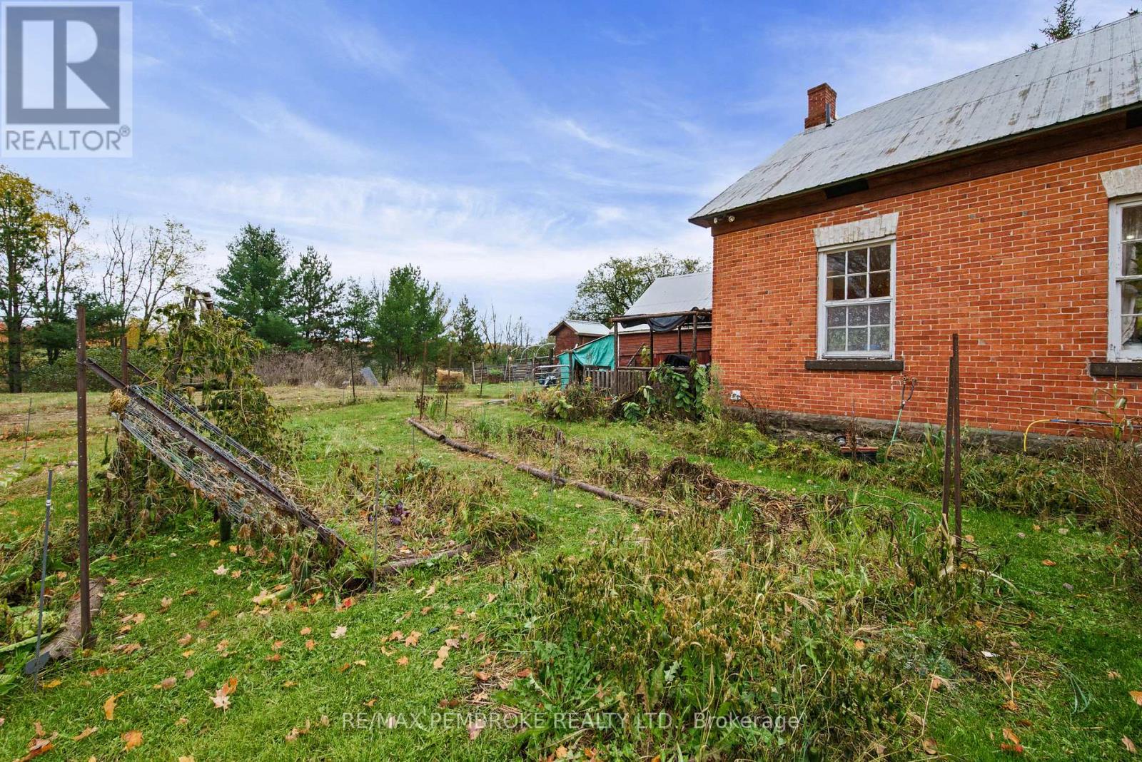 1279 Foy Road, Admaston/bromley, Ontario