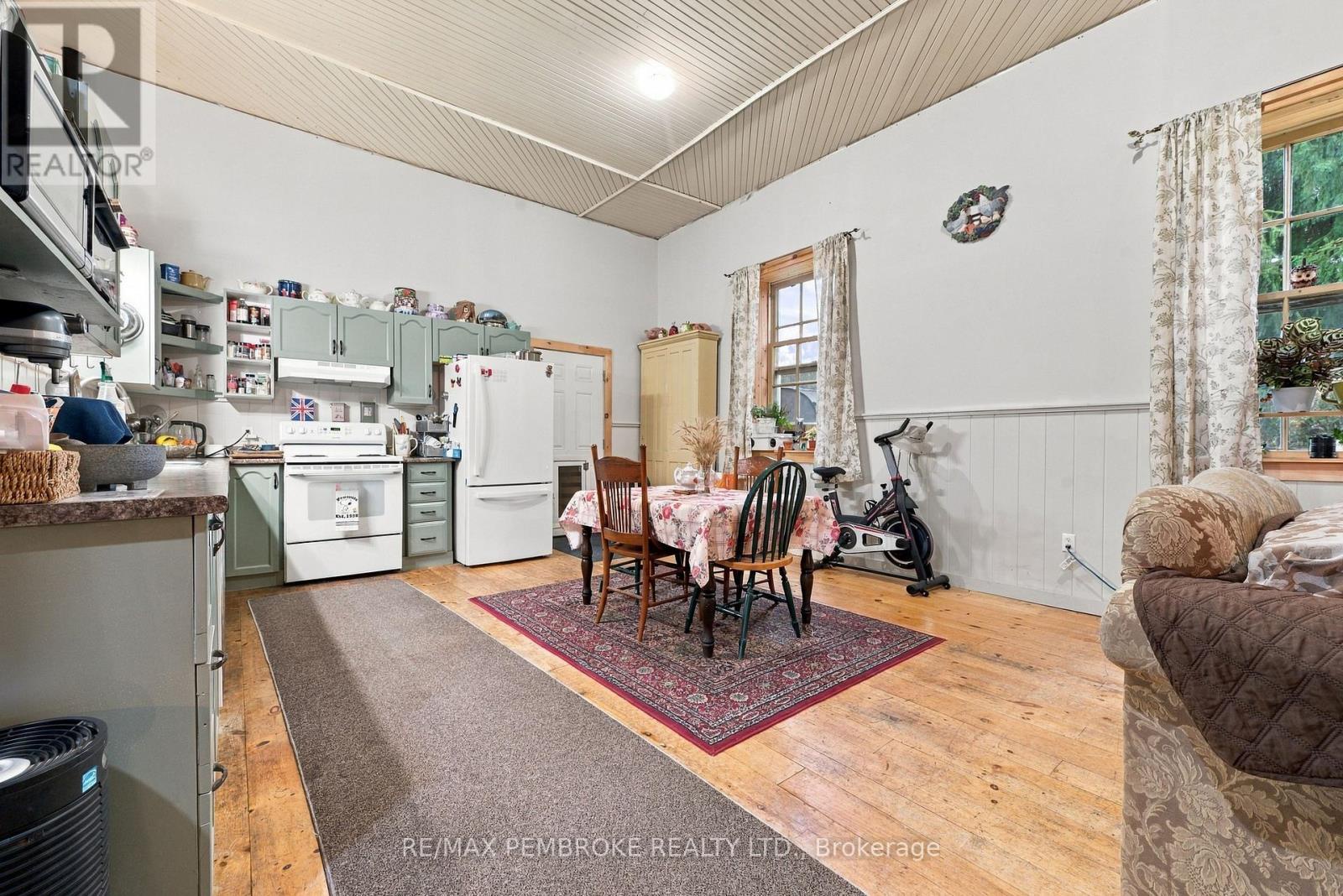 1279 Foy Road, Admaston/bromley, Ontario