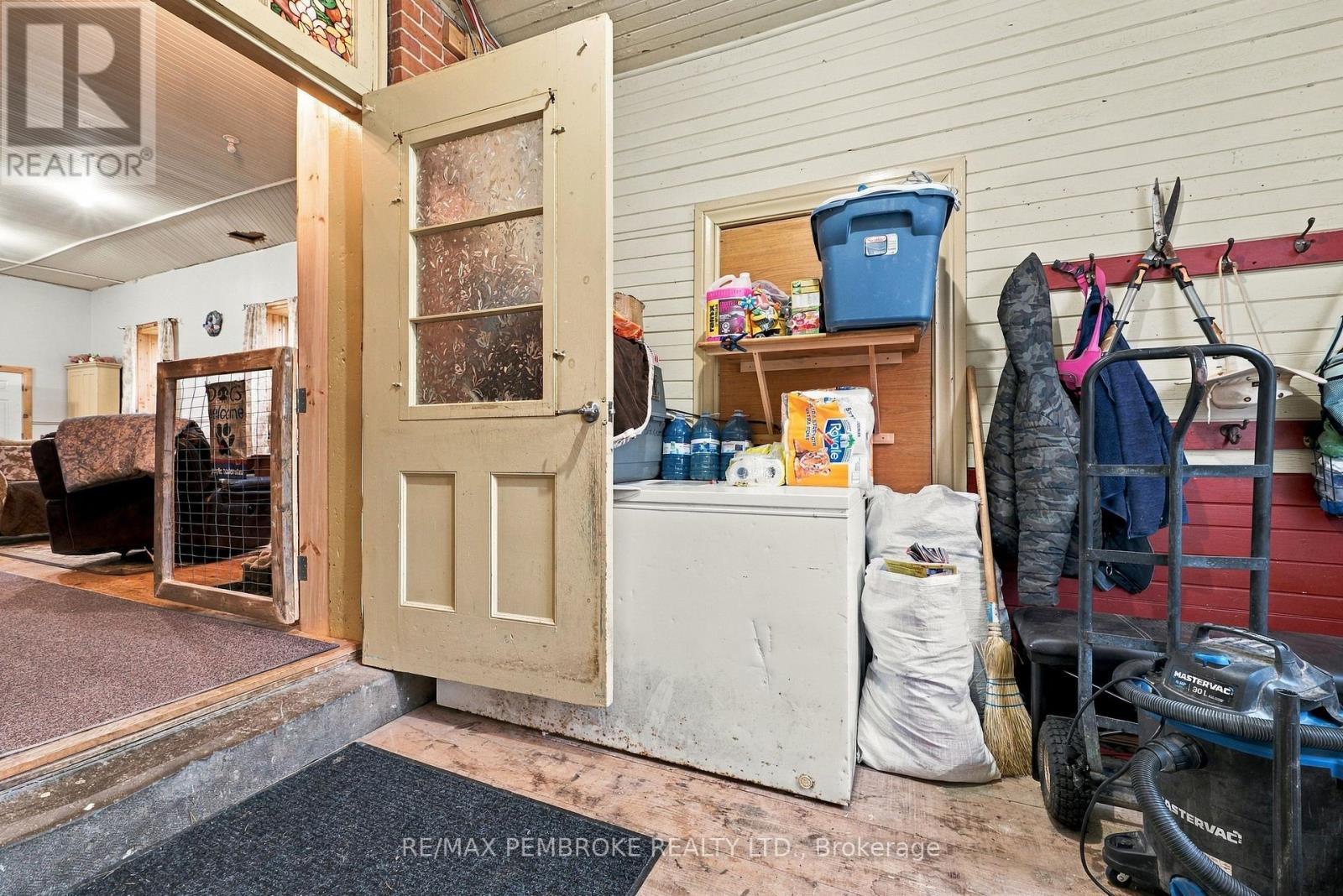 1279 Foy Road, Admaston/bromley, Ontario