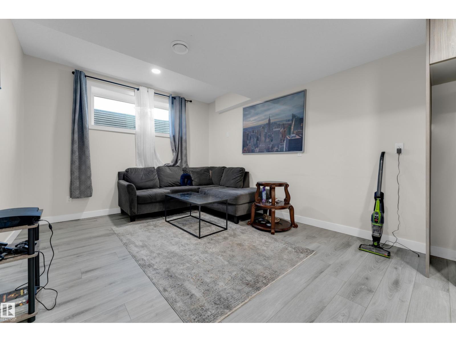 6019 180 Av Nw, Edmonton, Alberta