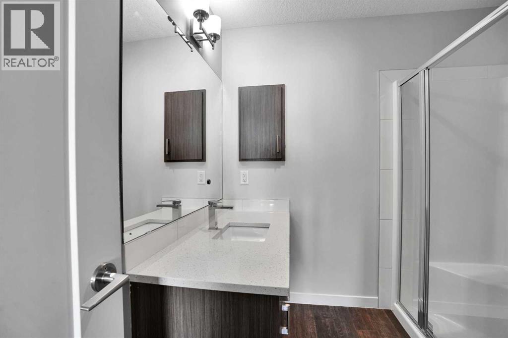 8354 9 Avenue Sw, Calgary, Alberta