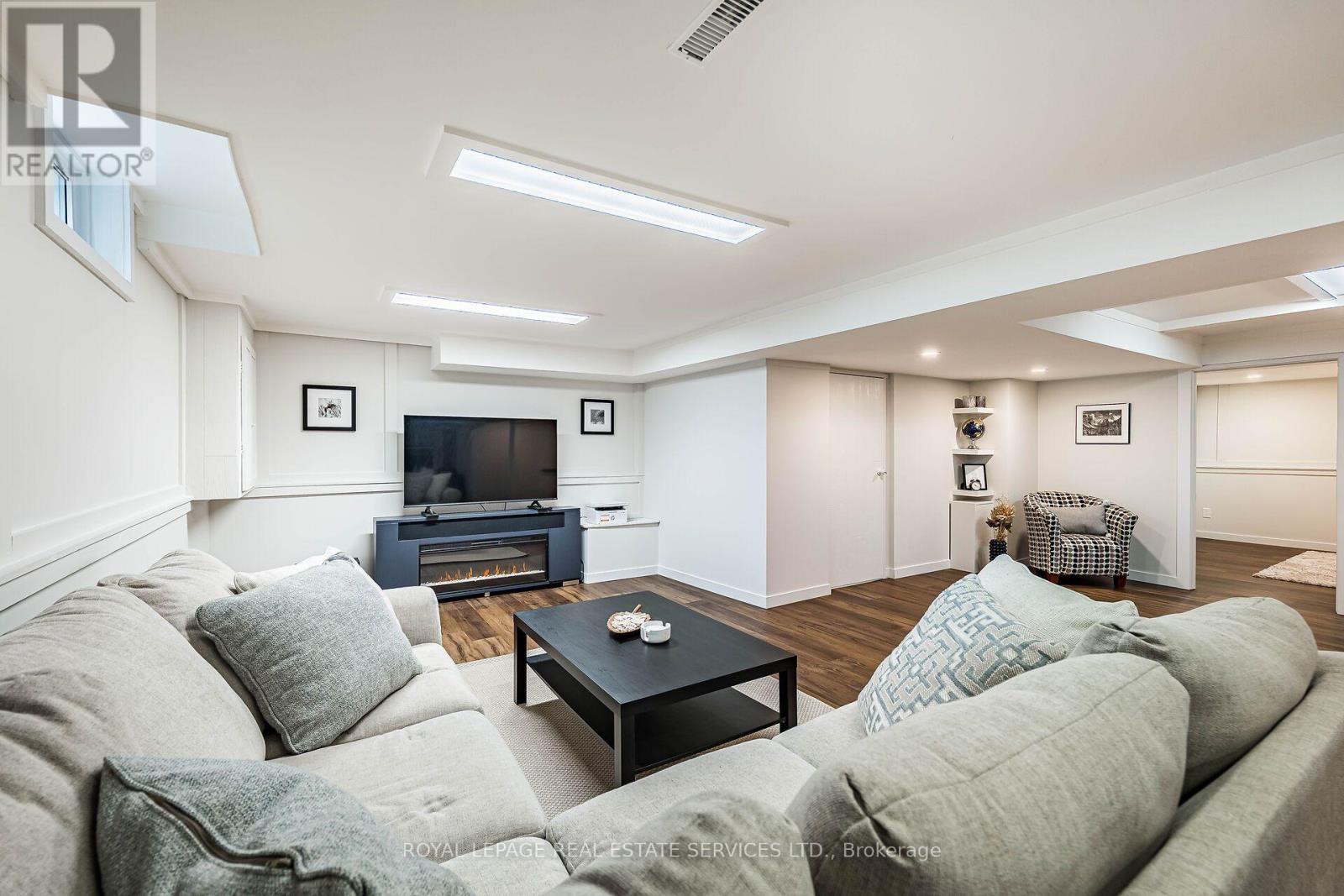1045 Mannington Lane, Mississauga (rathwood), Ontario