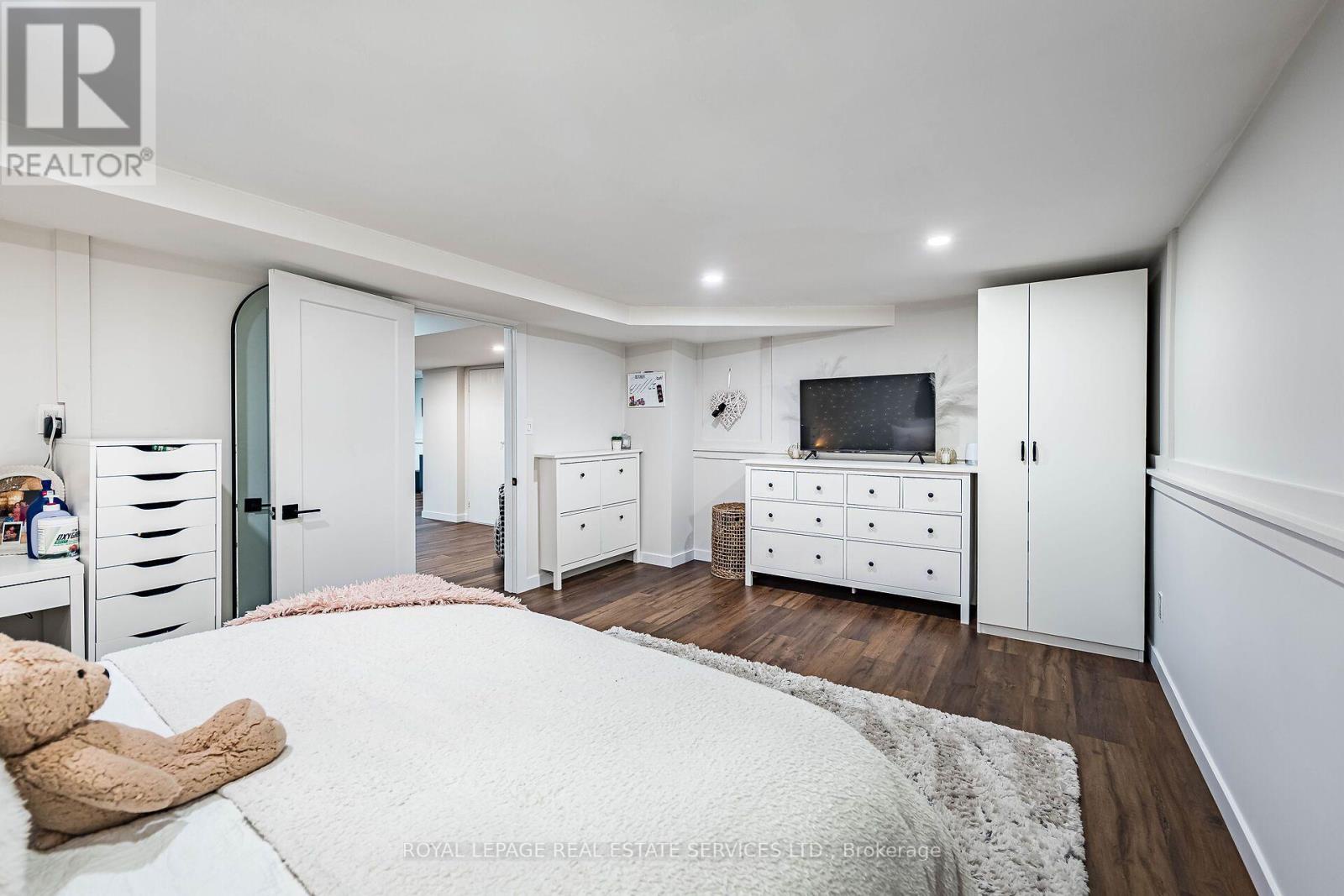 1045 Mannington Lane, Mississauga (rathwood), Ontario