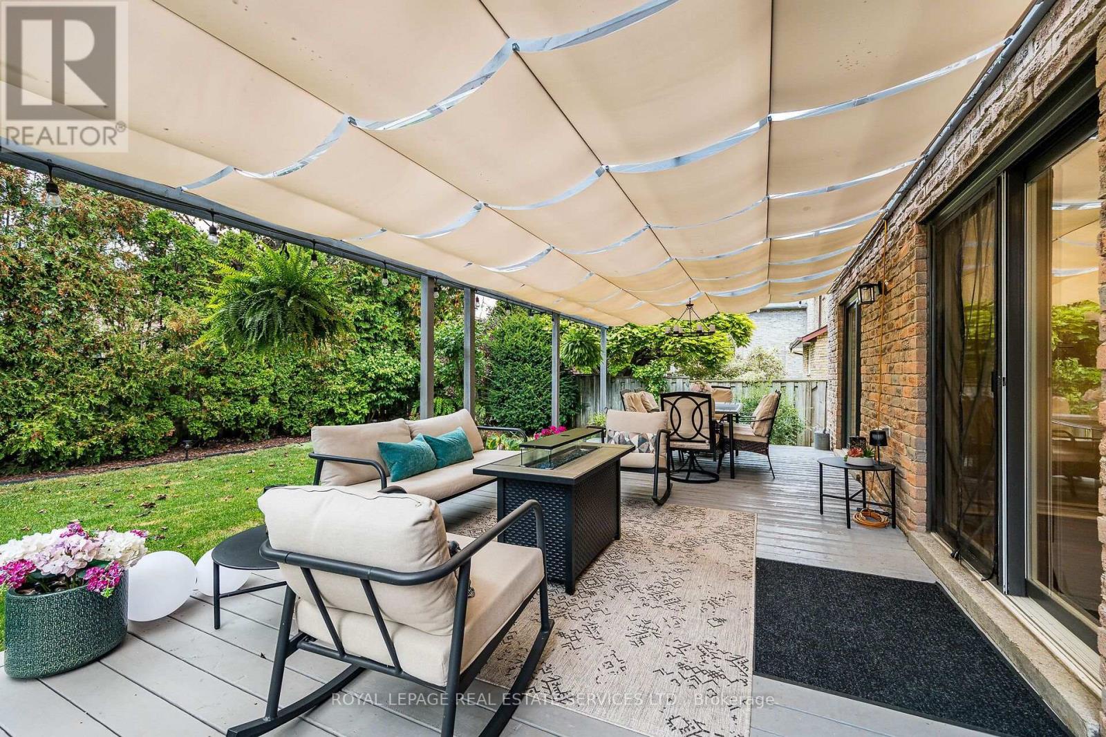 1045 Mannington Lane, Mississauga (rathwood), Ontario