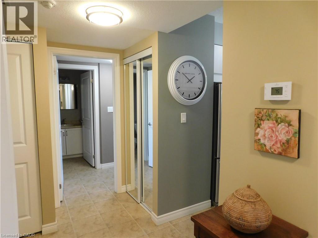 56 Kerman Avenue Unit# 311, Grimsby, Ontario