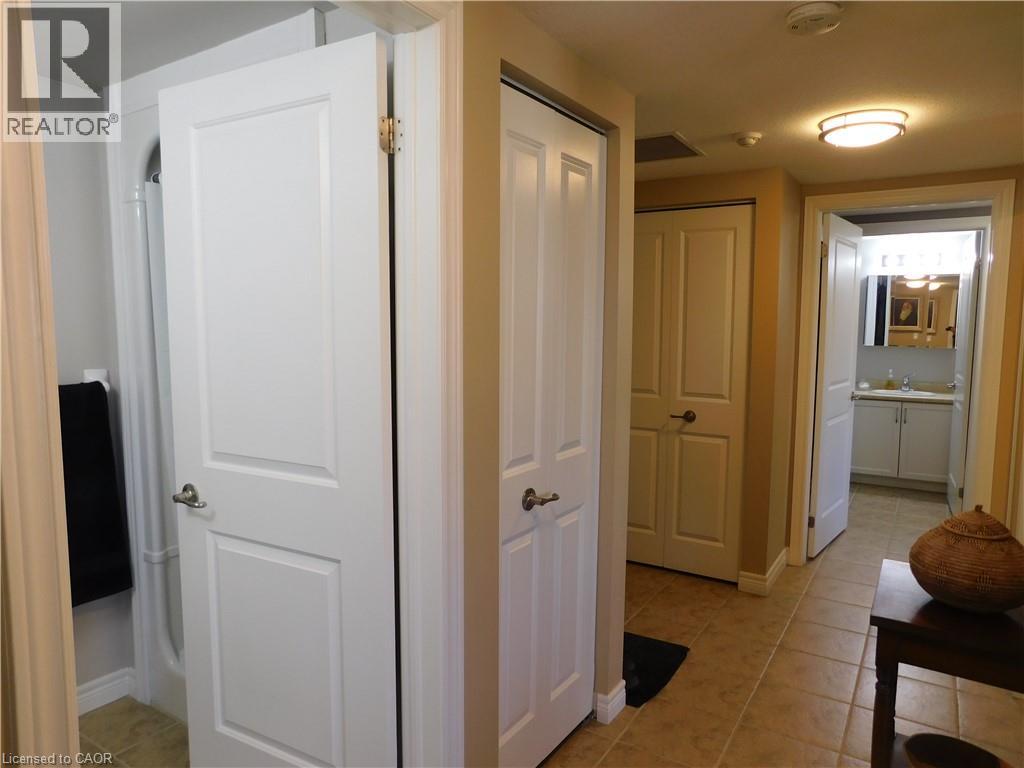 56 Kerman Avenue Unit# 311, Grimsby, Ontario