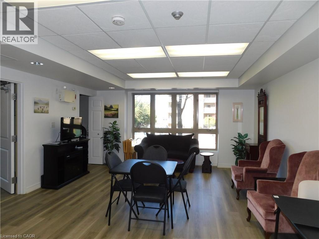 56 Kerman Avenue Unit# 311, Grimsby, Ontario