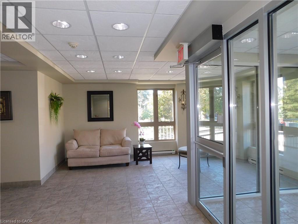 56 Kerman Avenue Unit# 311, Grimsby, Ontario