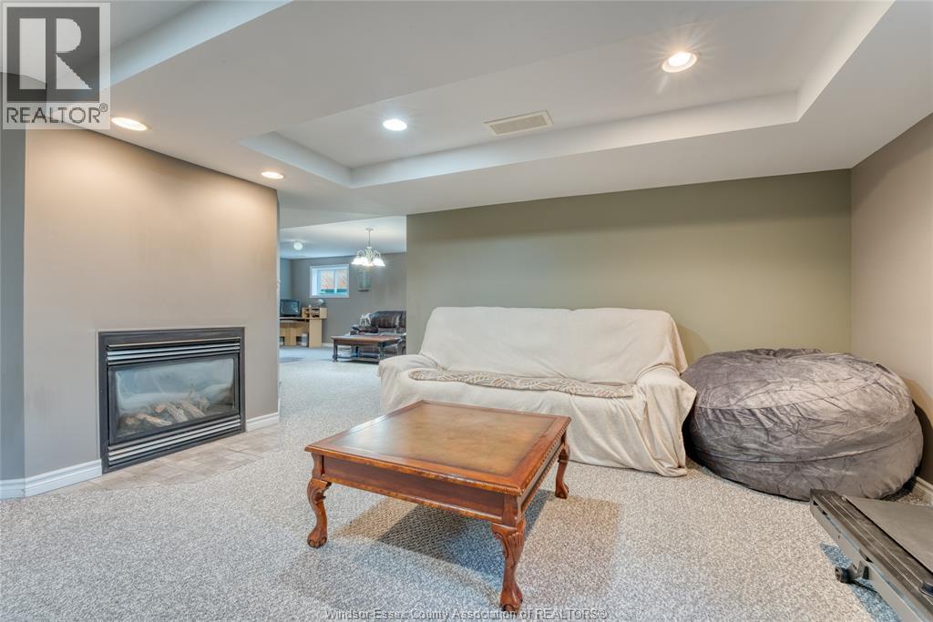1610 Chornoby Crescent, Tecumseh, Ontario