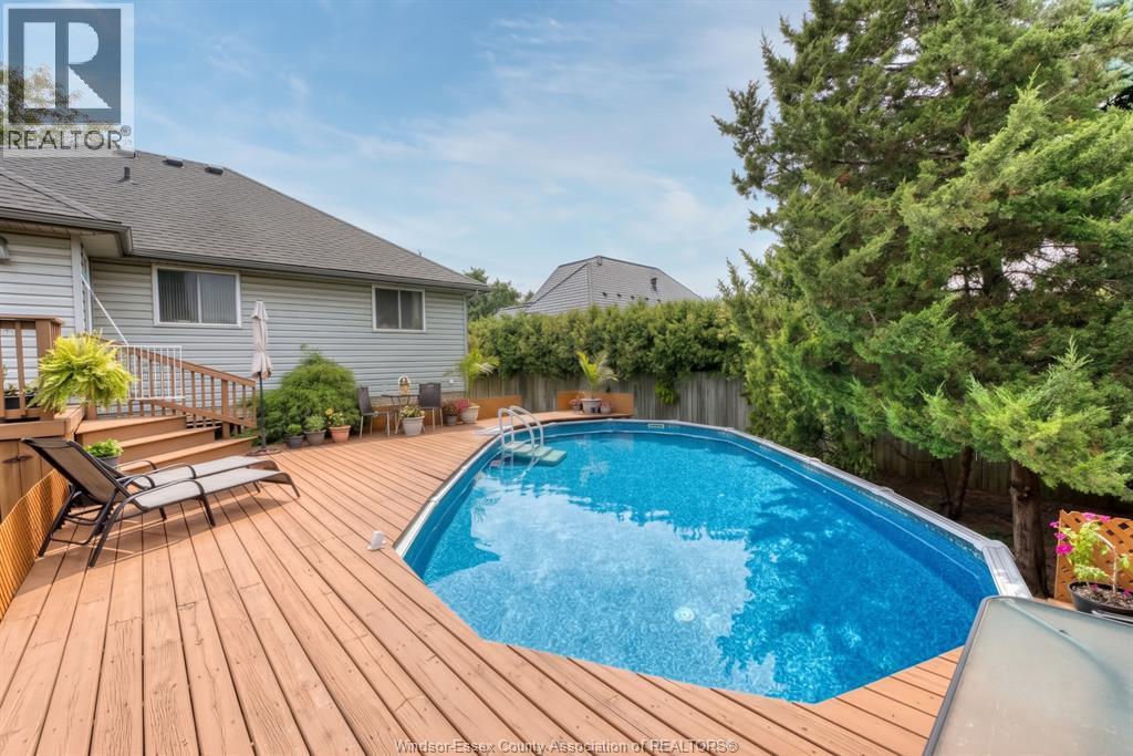 1610 Chornoby Crescent, Tecumseh, Ontario