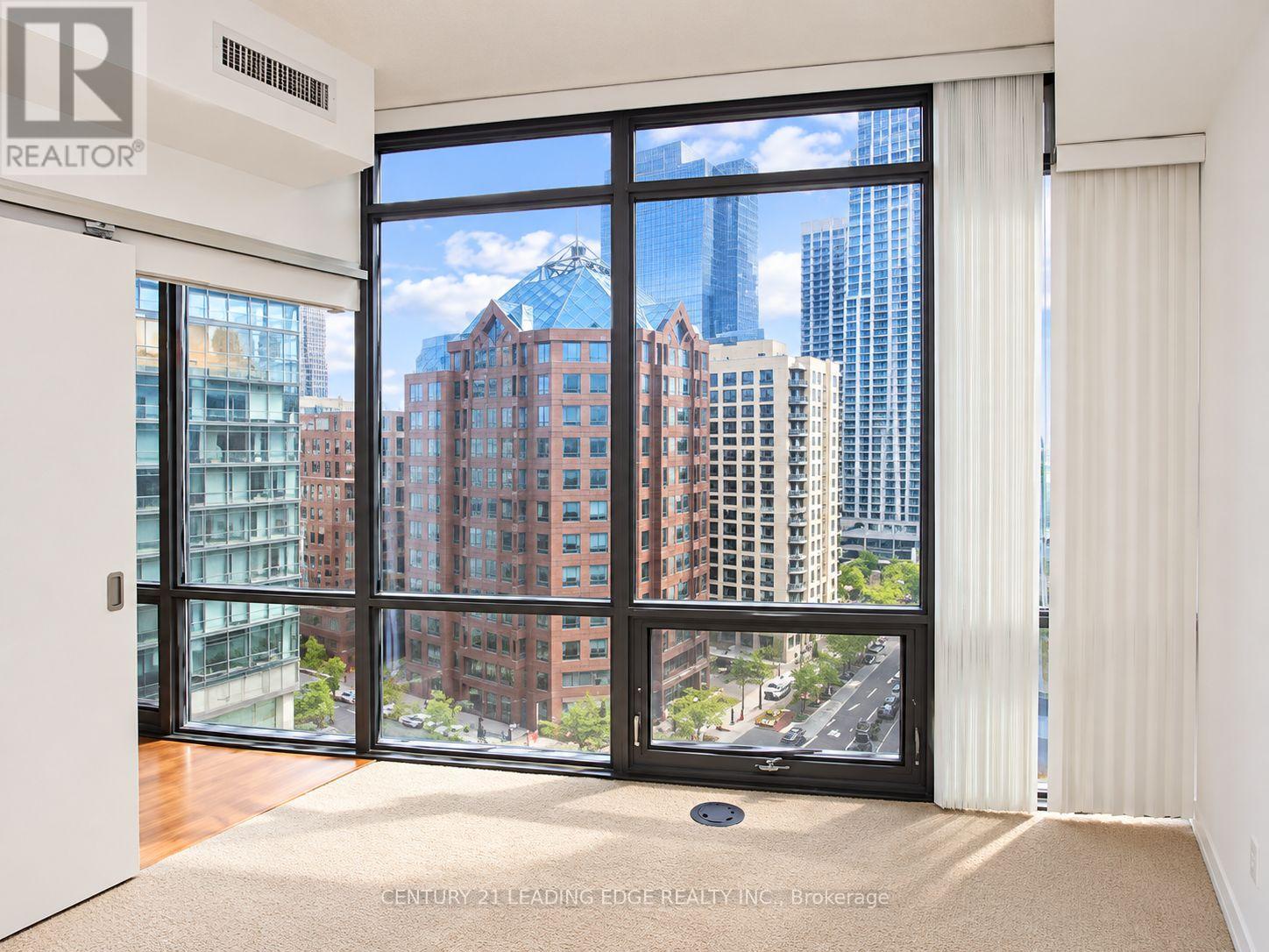 1009 - 832 Bay Street, Toronto (bay Street Corridor), Ontario