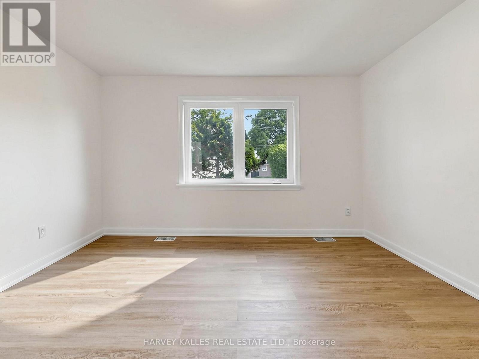 87 Combe Avenue, Toronto (bathurst Manor), Ontario