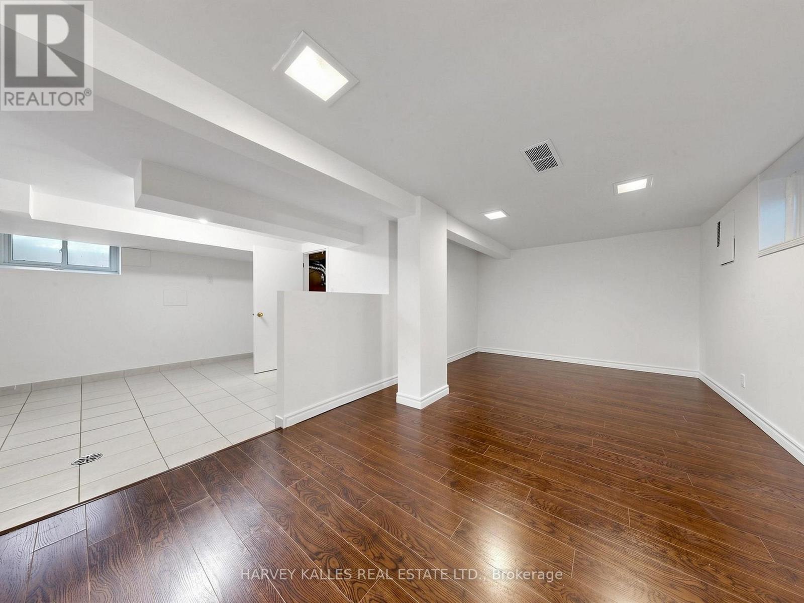 87 Combe Avenue, Toronto (bathurst Manor), Ontario