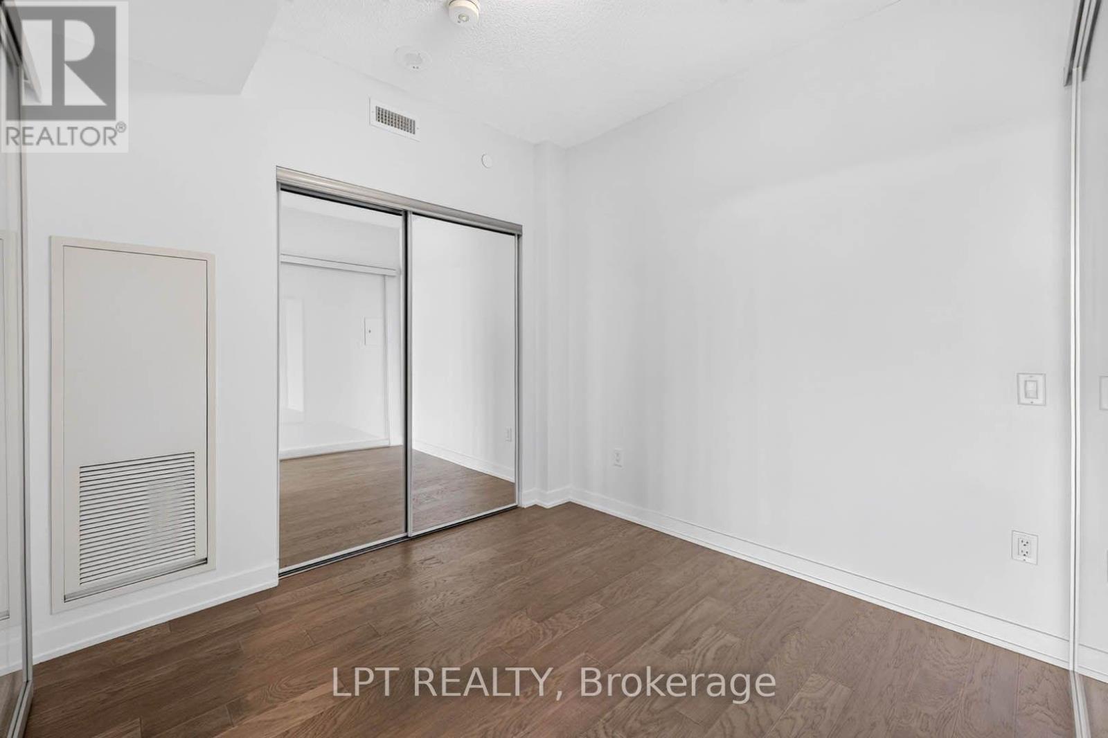 536 - 20 O'neill Road, Toronto (banbury-don Mills), Ontario
