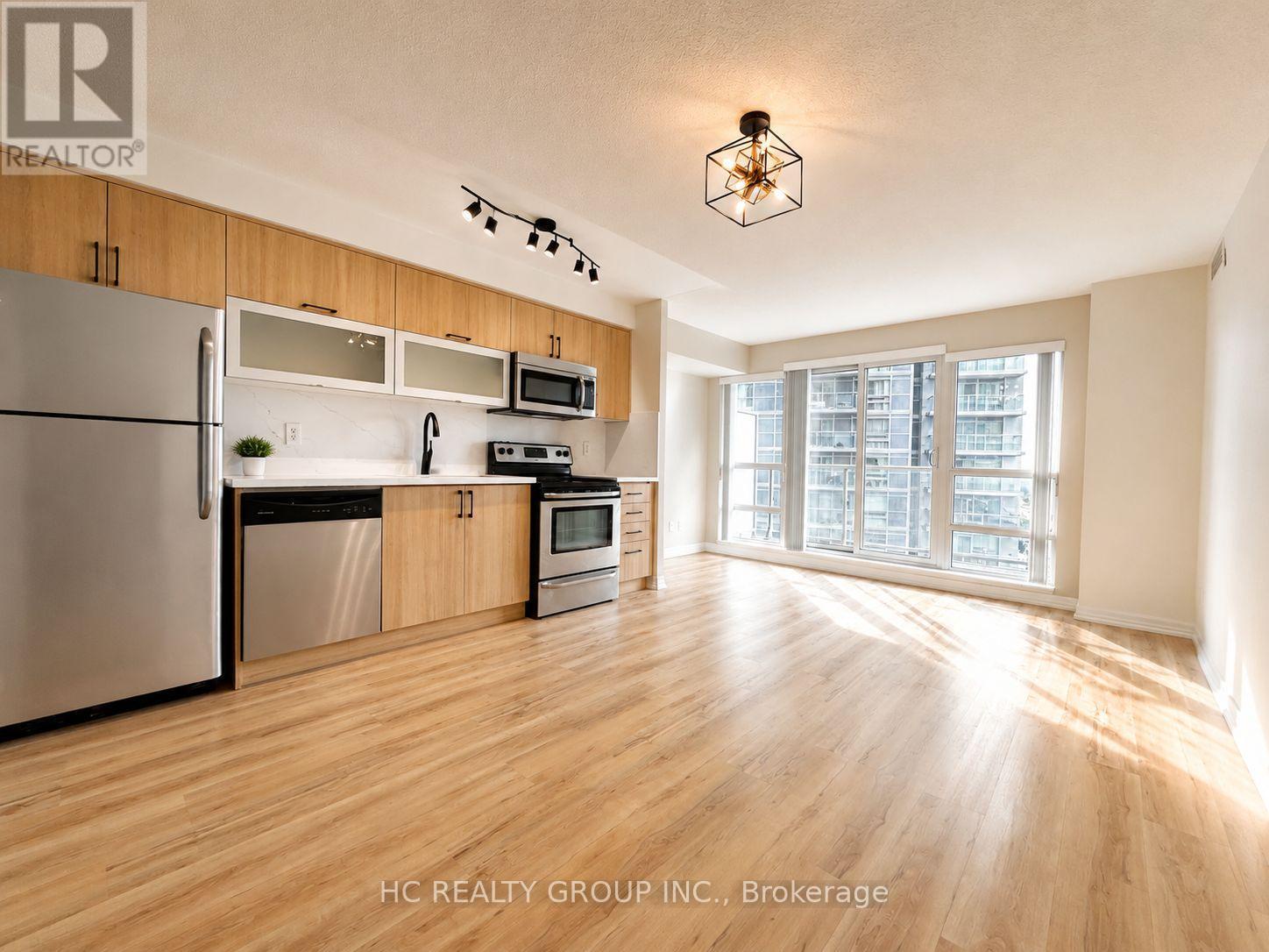 1811 - 2015 Sheppard Avenue E, Toronto (henry Farm), Ontario