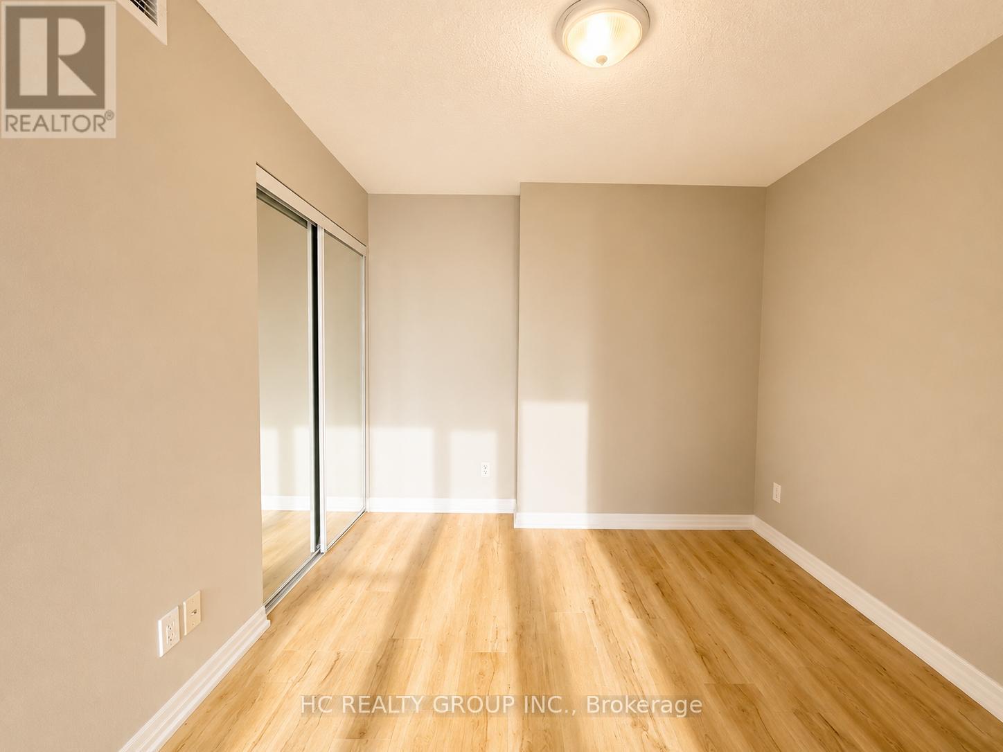 1811 - 2015 Sheppard Avenue E, Toronto (henry Farm), Ontario