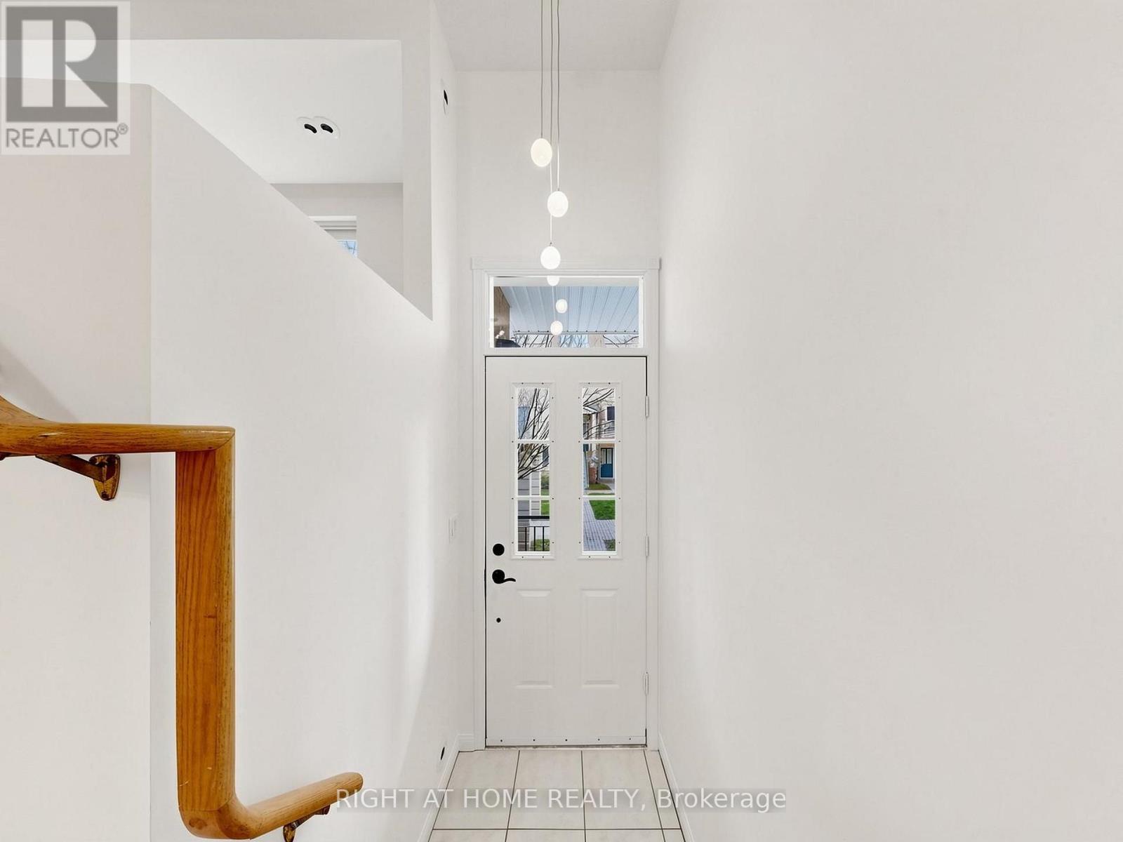 1520 - 28 Sommerset Way, Toronto (willowdale East), Ontario