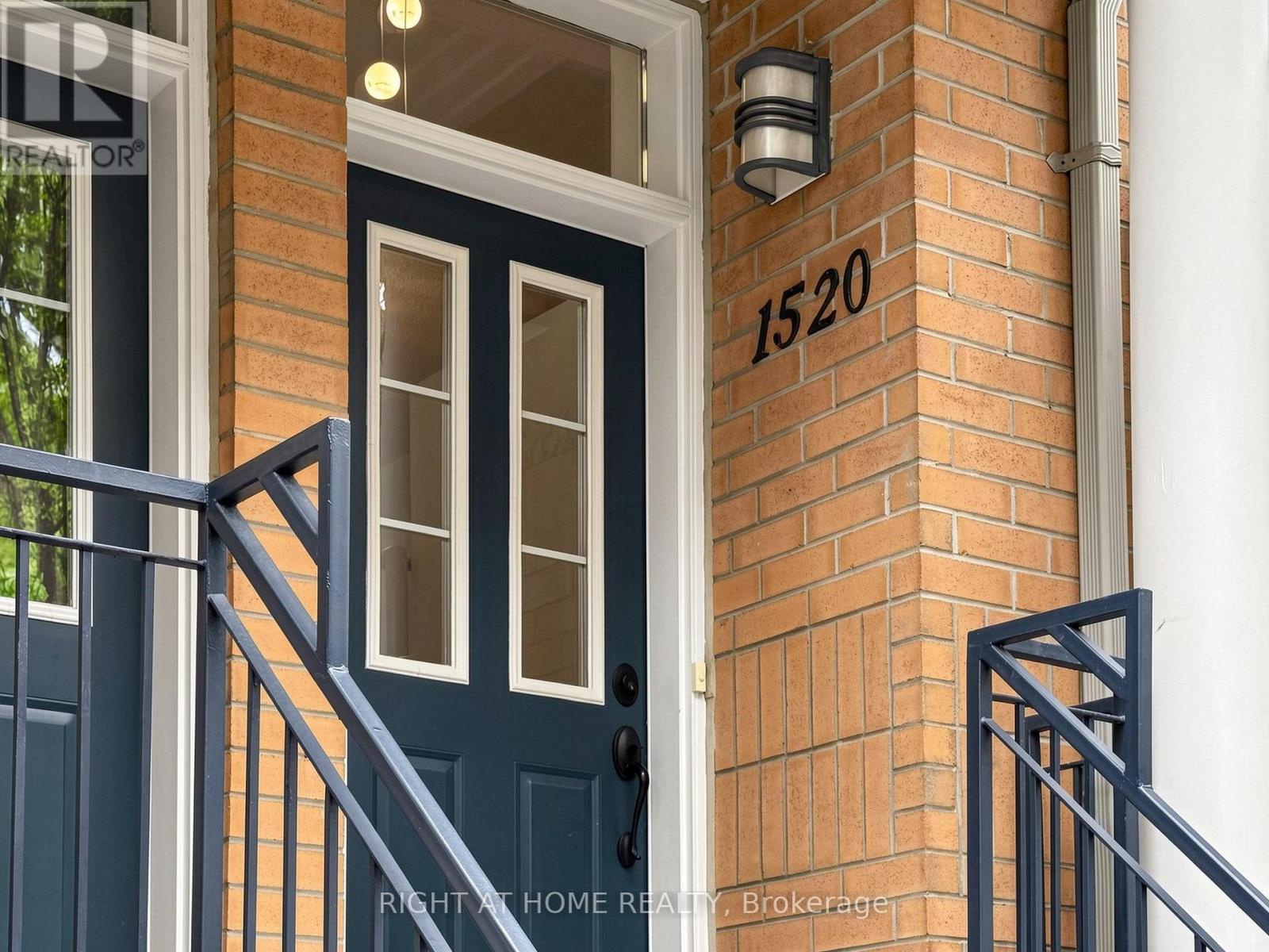 1520 - 28 Sommerset Way, Toronto (willowdale East), Ontario