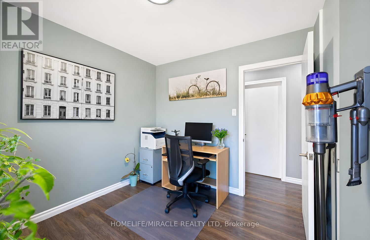14 Tinton Crescent, Toronto (west Humber-clairville), Ontario