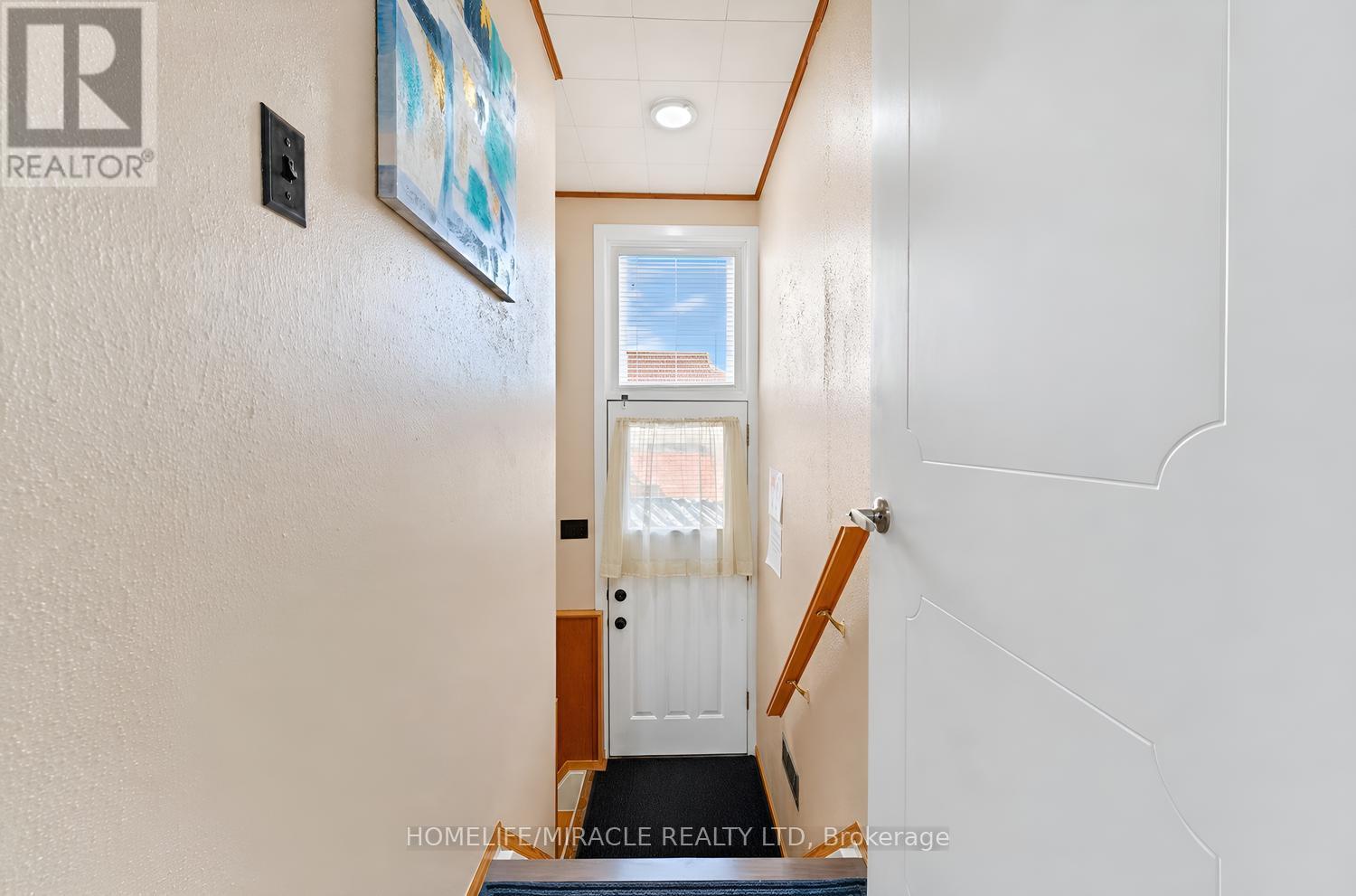 14 Tinton Crescent, Toronto (west Humber-clairville), Ontario