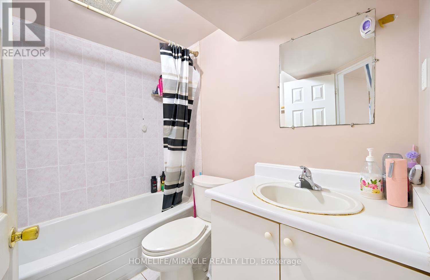 14 Tinton Crescent, Toronto (west Humber-clairville), Ontario
