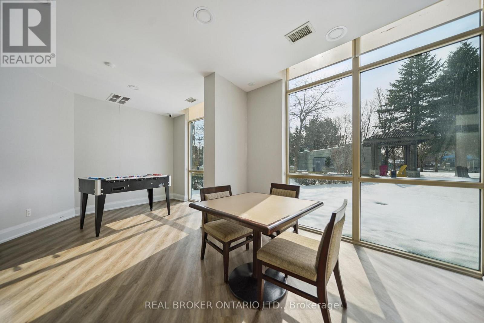 808 - 28 Harrison Garden Boulevard, Toronto (willowdale East), Ontario
