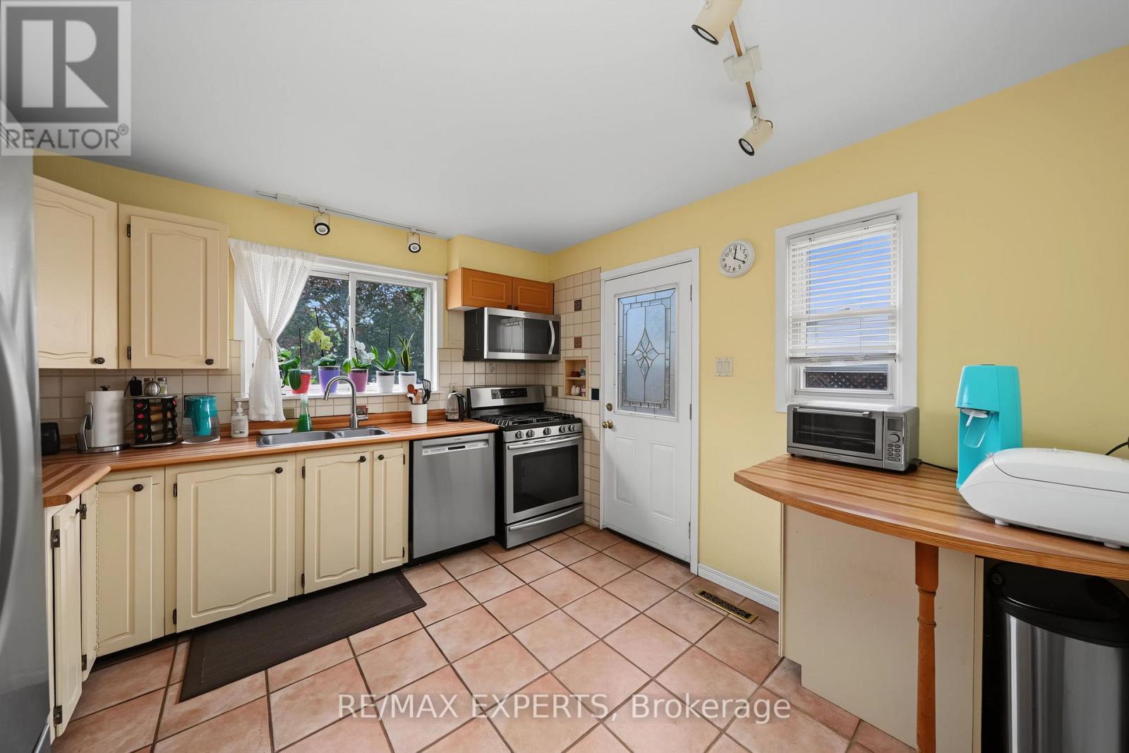 71 Dogwood Crescent, Toronto (bendale), Ontario