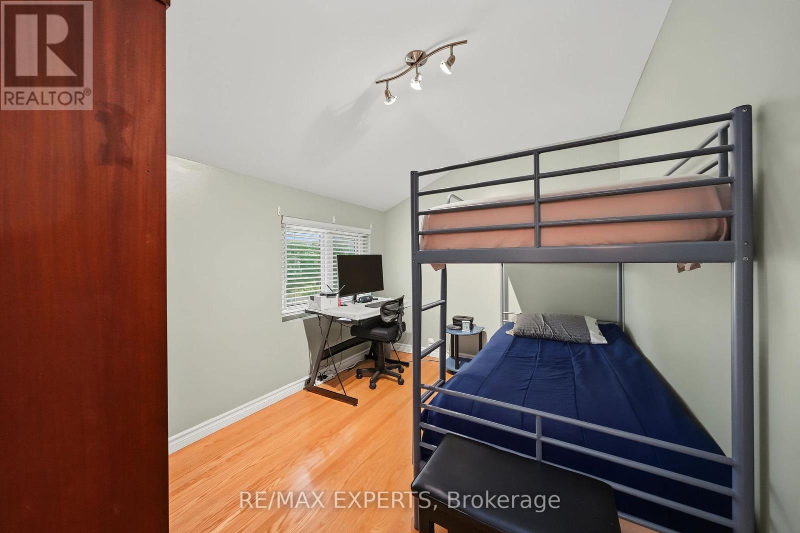 71 Dogwood Crescent, Toronto (bendale), Ontario