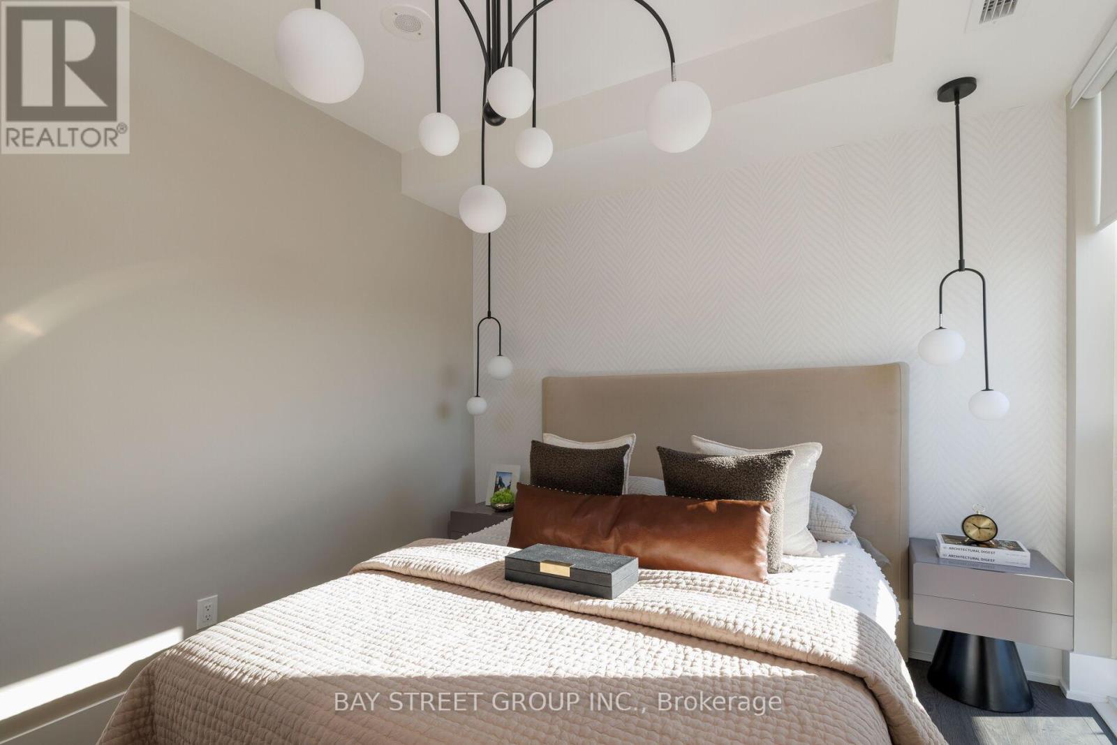 405 - 80 Vanauley Street, Toronto (kensington-chinatown), Ontario