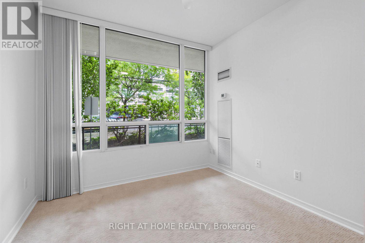 107 - 509 Beecroft Avenue, Toronto (willowdale West), Ontario