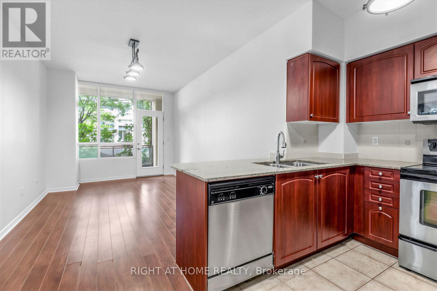 107 - 509 Beecroft Avenue, Toronto (willowdale West), Ontario