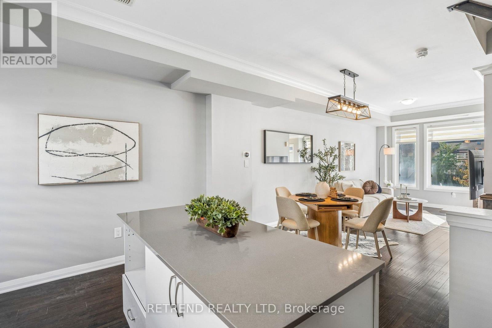 5 - 50 Thomas Mulholland Drive, Toronto (downsview-roding-cfb), Ontario