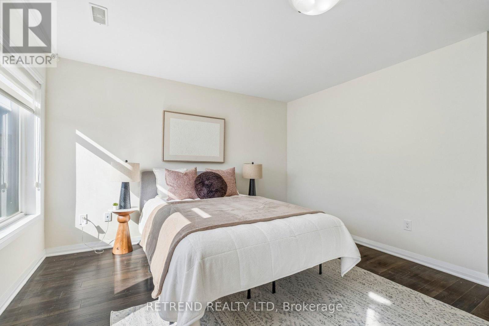 5 - 50 Thomas Mulholland Drive, Toronto (downsview-roding-cfb), Ontario