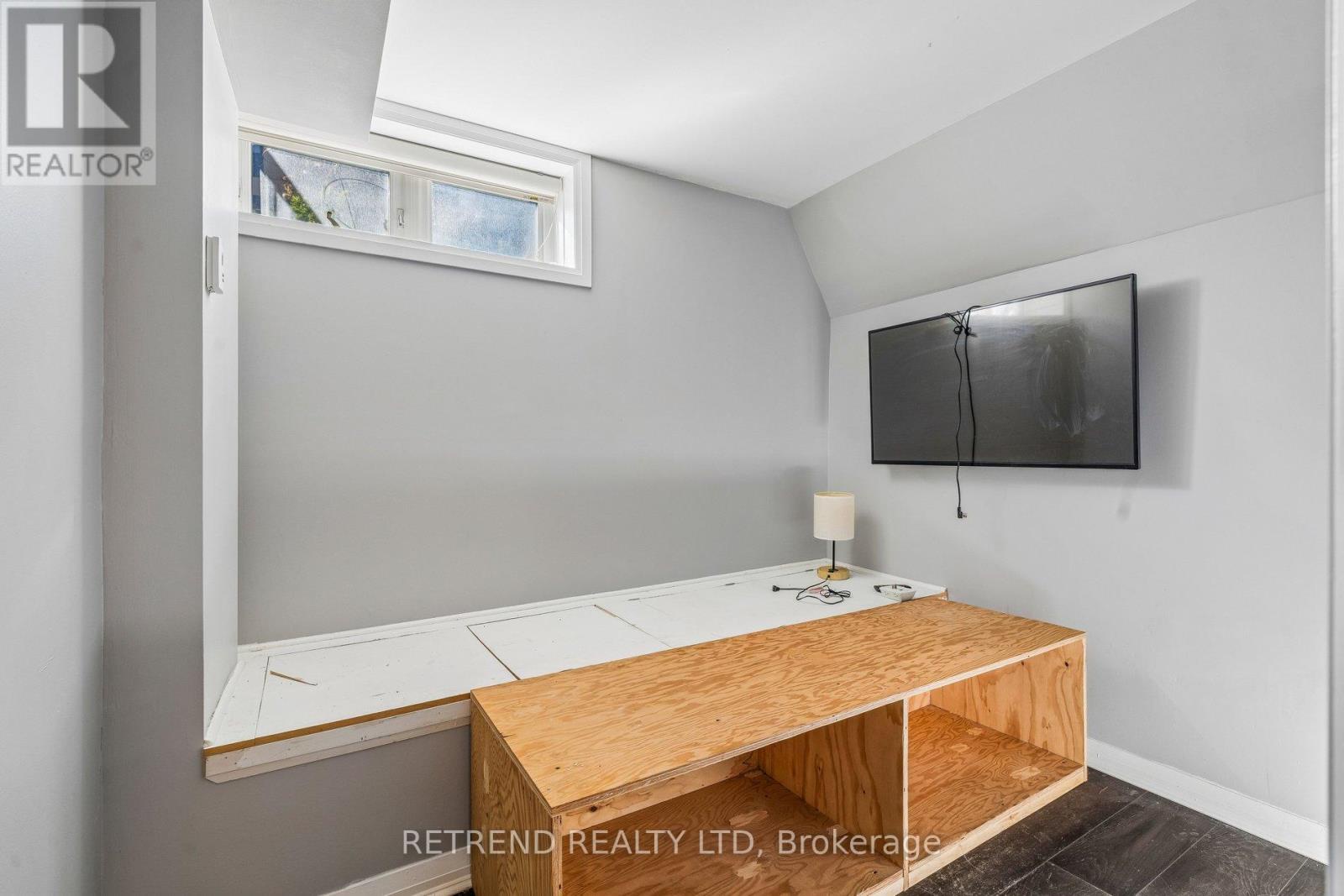 5 - 50 Thomas Mulholland Drive, Toronto (downsview-roding-cfb), Ontario