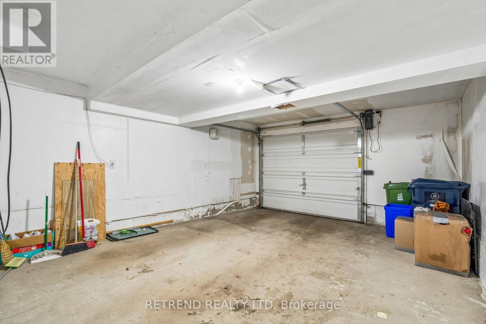 5 - 50 Thomas Mulholland Drive, Toronto (downsview-roding-cfb), Ontario