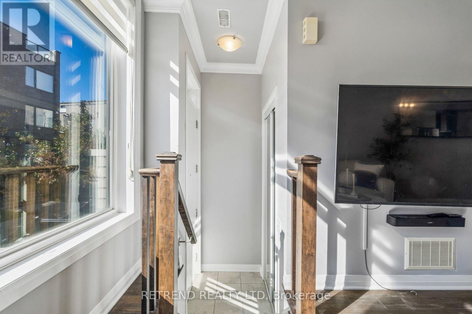 5 - 50 Thomas Mulholland Drive, Toronto (downsview-roding-cfb), Ontario
