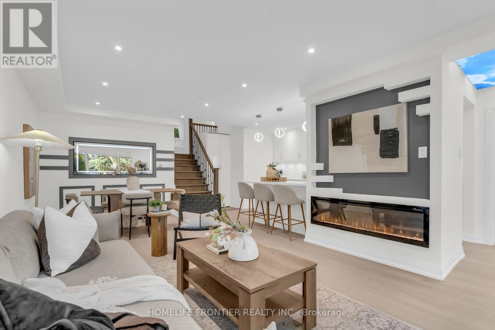 61 Sundial Crescent, Toronto (victoria Village), Ontario