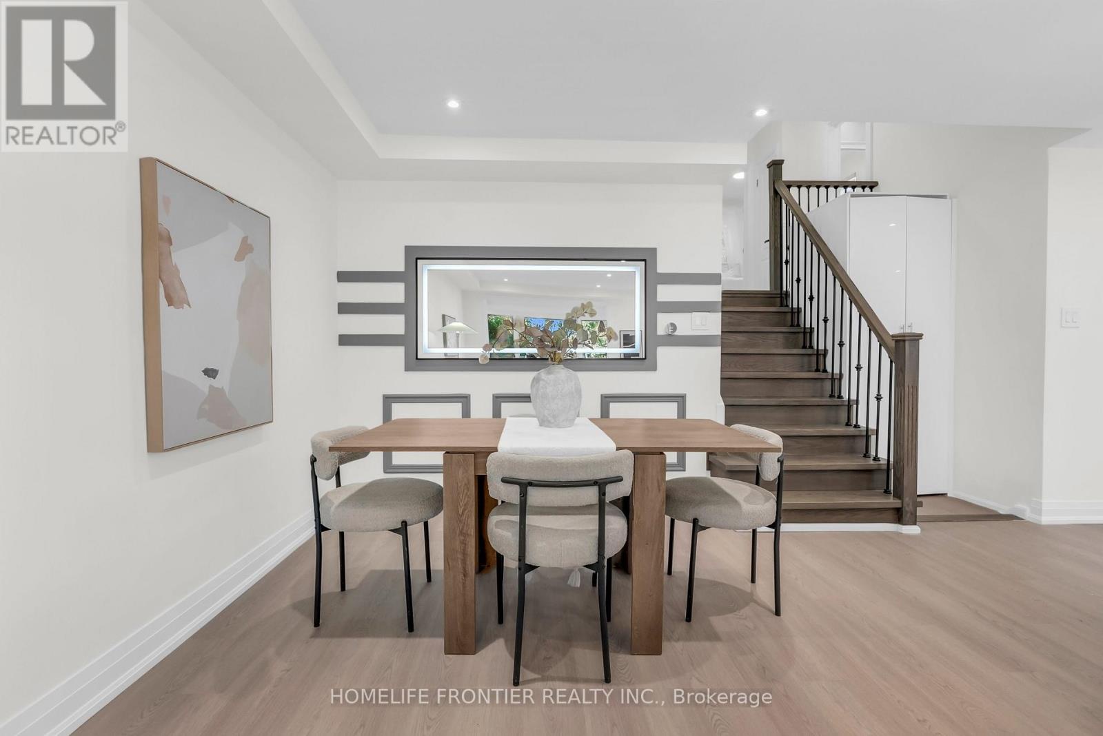 61 Sundial Crescent, Toronto (victoria Village), Ontario