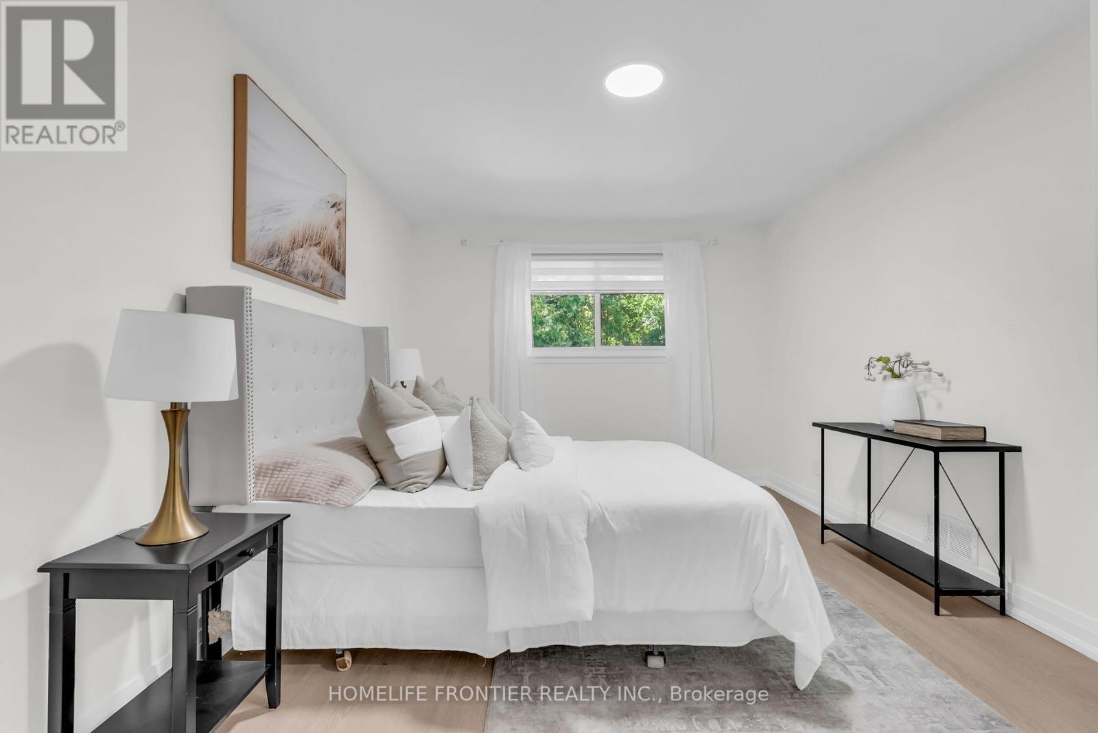 61 Sundial Crescent, Toronto (victoria Village), Ontario
