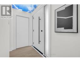 61 SUNDIAL CRESCENT