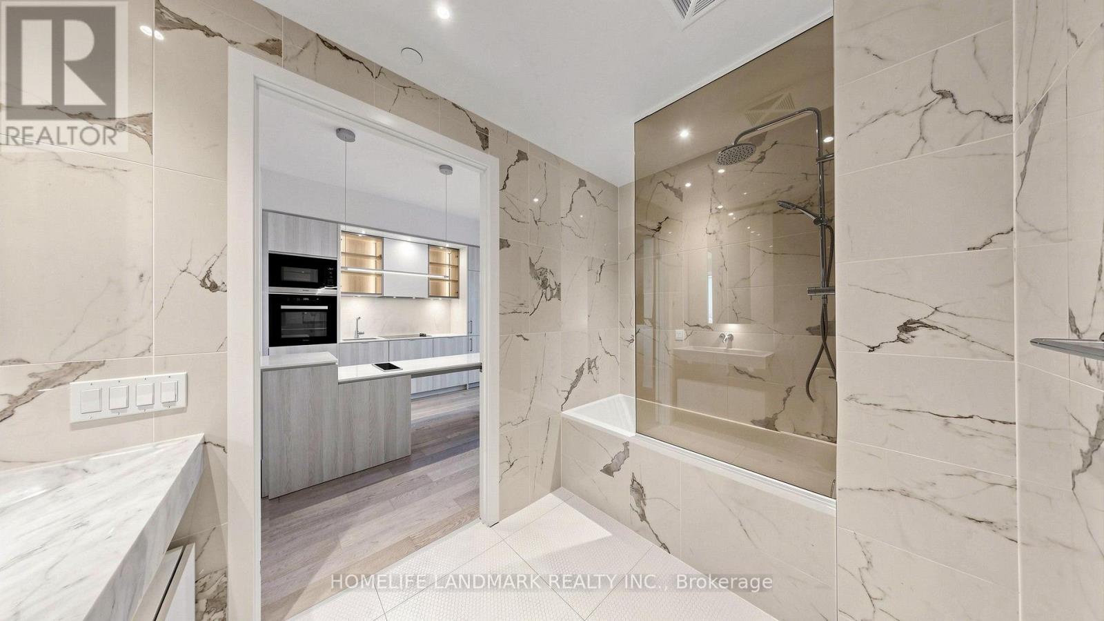 4803 - 11 Yorkville Avenue, Toronto (annex), Ontario