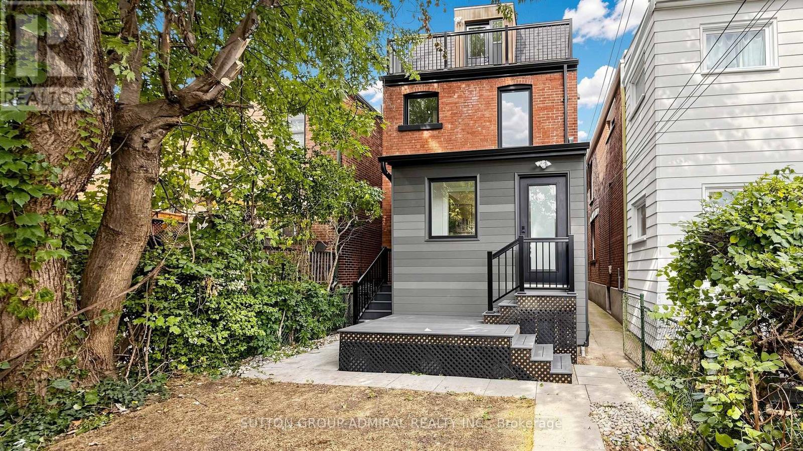 109 Fermanagh Avenue, Toronto (roncesvalles), Ontario