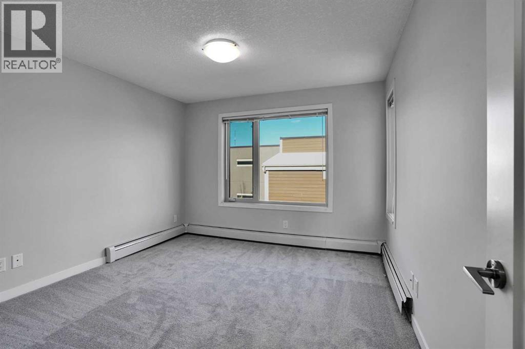 8354 9 Avenue Sw, Calgary, Alberta