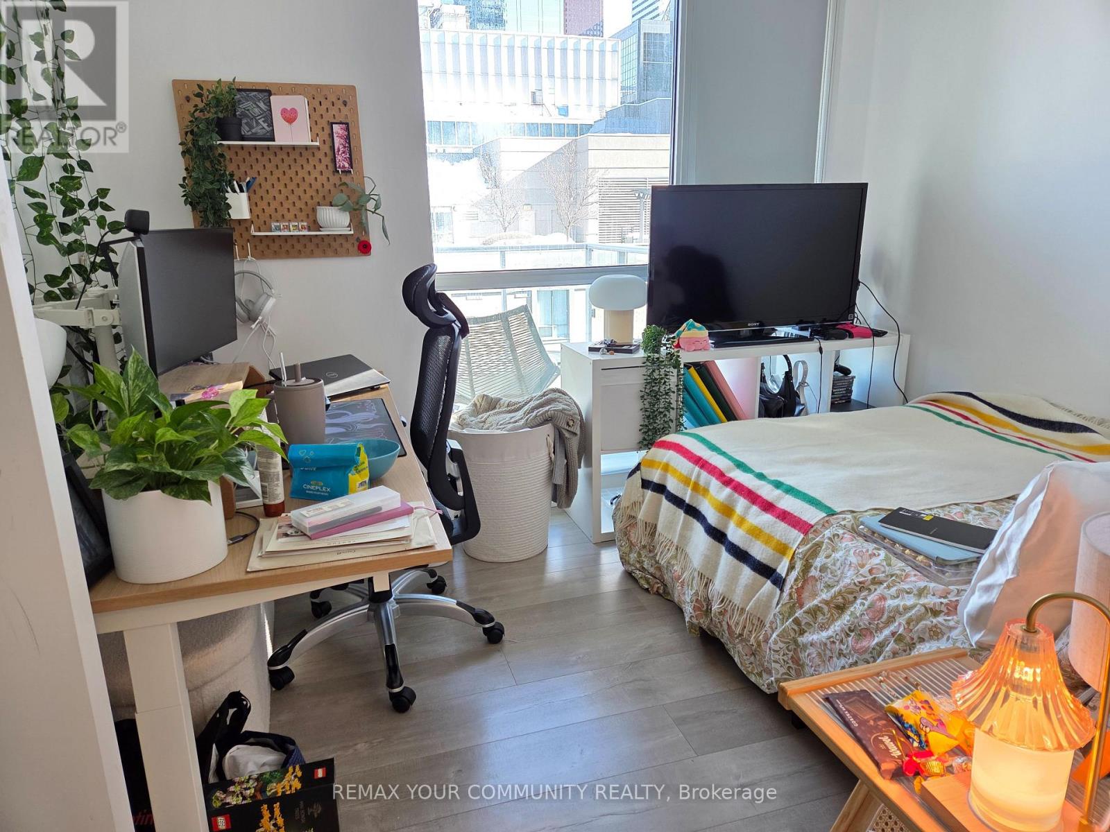 1602 - 199 Richmond Street W, Toronto (waterfront Communities), Ontario
