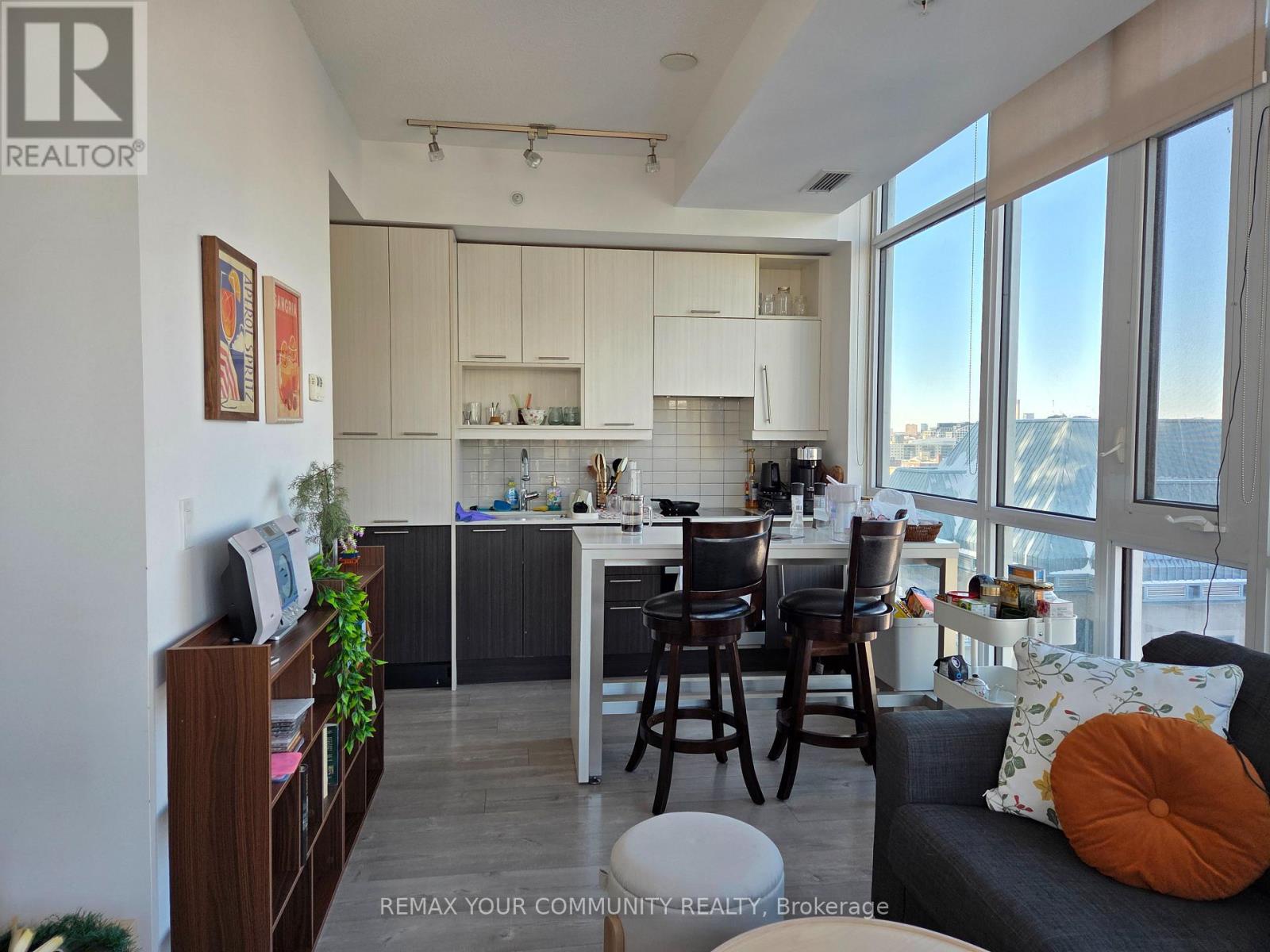 1602 - 199 Richmond Street W, Toronto (waterfront Communities), Ontario