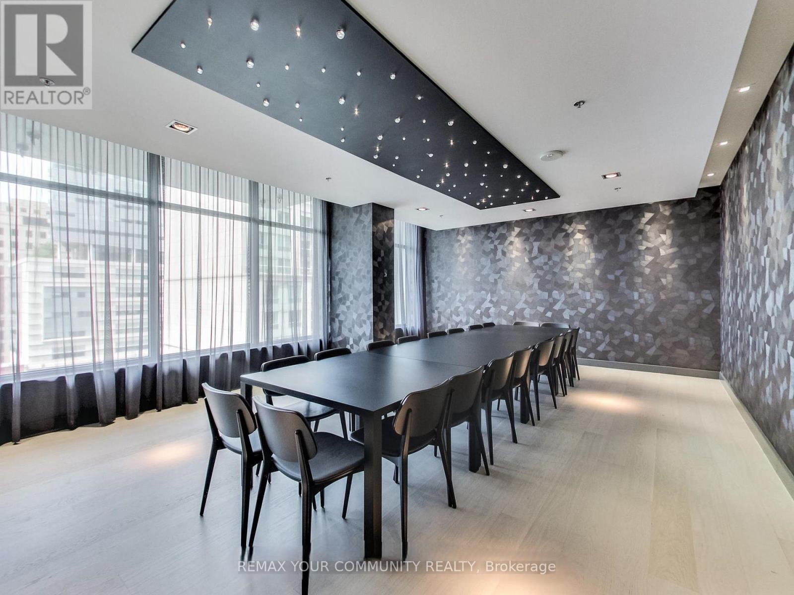 1602 - 199 Richmond Street W, Toronto (waterfront Communities), Ontario