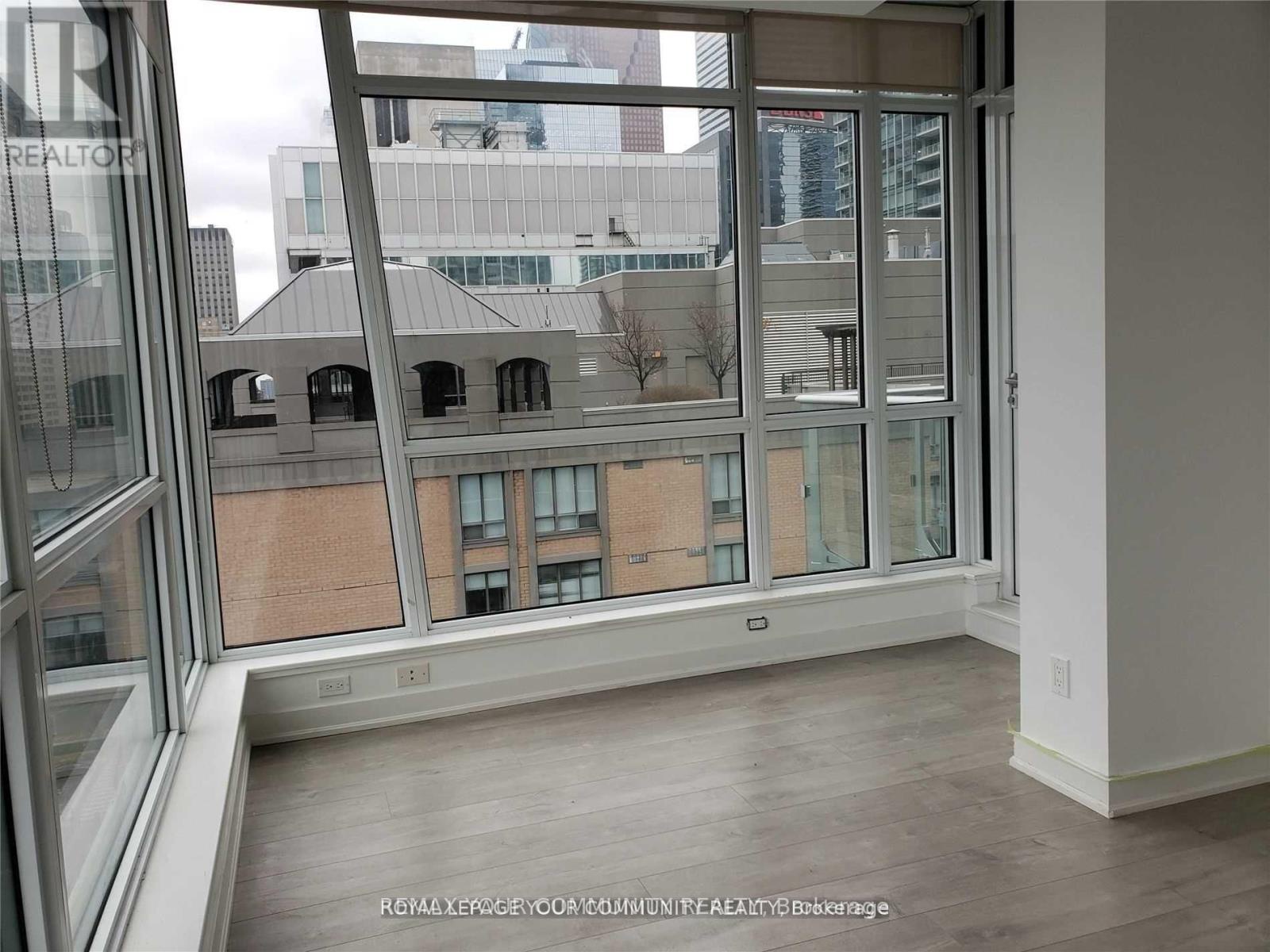 1602 - 199 Richmond Street W, Toronto (waterfront Communities), Ontario