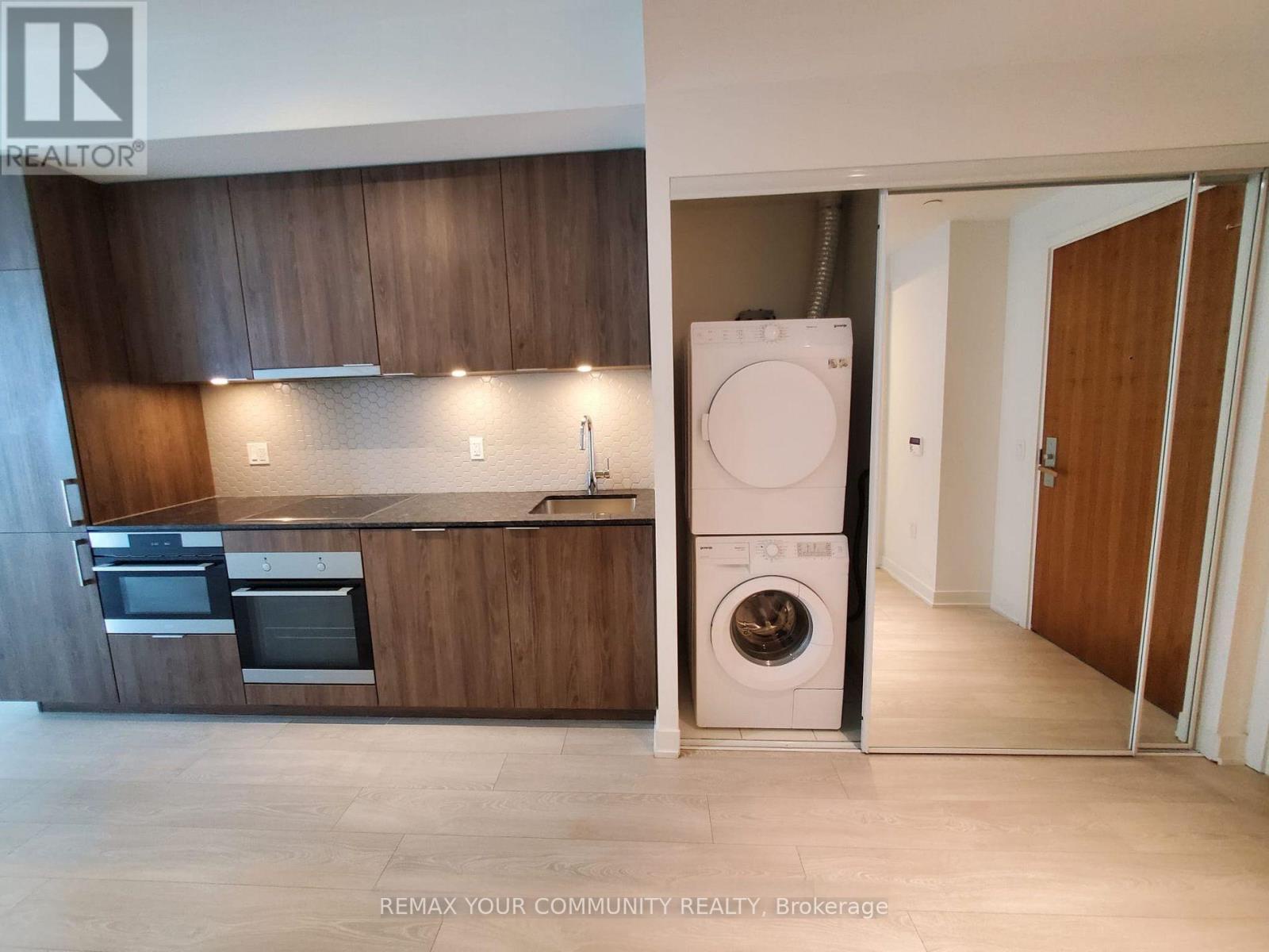 408 - 15 Queens Quay E, Toronto (waterfront Communities), Ontario